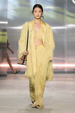 3.1 フィリップ リム 2025年春夏コレクション - “あの頃の喜び”、20周年を祝して｜写真30