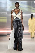 3.1 フィリップ リム 2025年春夏コレクション - “あの頃の喜び”、20周年を祝して｜写真36