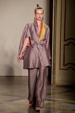 アルビーノ(ALBINO)　2010年春夏コレクション　ミラノ・ファッション・ウィーク｜写真6