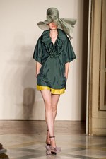 アルビーノ(ALBINO)　2010年春夏コレクション　ミラノ・ファッション・ウィーク｜写真22