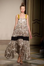 アルビーノ(ALBINO)　2010年春夏コレクション　ミラノ・ファッション・ウィーク｜写真23