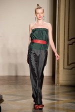 アルビーノ(ALBINO)　2010年春夏コレクション　ミラノ・ファッション・ウィーク｜写真24
