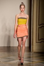 アルビーノ(ALBINO)　2010年春夏コレクション　ミラノ・ファッション・ウィーク｜写真26