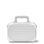 リモワ“スーツケース着想”の新作ハンドバッグ、2WAY仕様＆ポケットやカード収納付き｜写真37