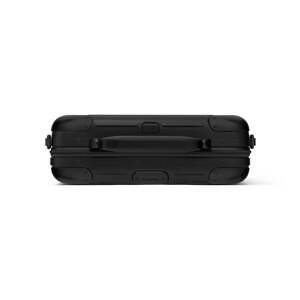 リモワ“スーツケース着想”の新作ハンドバッグ、2WAY仕様＆ポケットやカード収納付き｜写真51