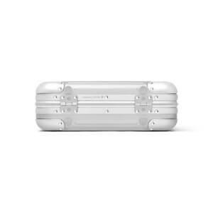 リモワ“スーツケース着想”の新作ハンドバッグ、2WAY仕様＆ポケットやカード収納付き｜写真42