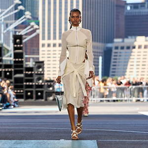 オフ-ホワイト (OFF-WHITE) 2025年春夏ウィメンズ&メンズコレクション  - 写真37