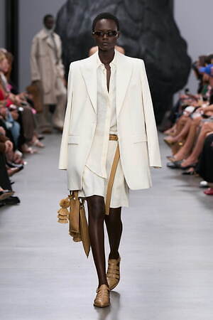 マイケル・コース(MICHAEL KORS) 2025年春夏ウィメンズコレクション  - 写真43