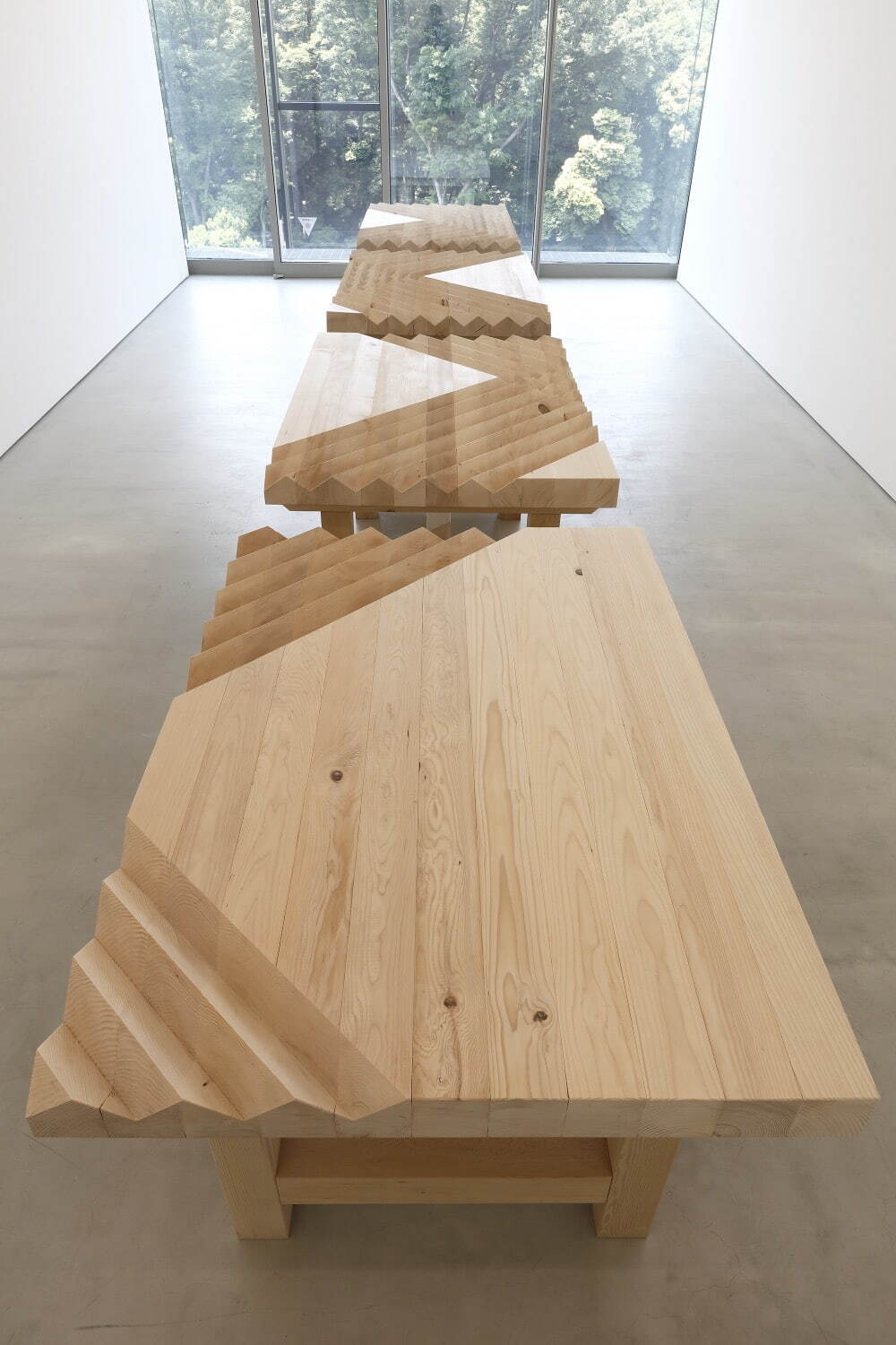 小清水漸 《作業台—表面から表面へ》 2016年
Blum & Poe(東京)での展示風景、2016年
© Susumu Koshimizu; Courtesy of the artist and BLUM Los Angeles, Tokyo, New York
Photo: Keizo Kioku