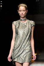 A.F.ヴァンデヴォーストのグラマラス＆パワフルな春夏コレクション：パリ・ファッション・ウィーク｜写真3