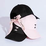 レペット初のキャップはロゴ刺繍＆“リボン”付き、やわらかピンク・ブラックの2色で｜写真5