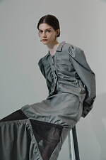 ヨウヘイ オオノ“X字シャーリング”ベロアドレス＆ギャザーブラウス、ユナイテッド トウキョウとコラボ｜写真10