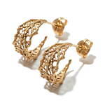 アンダーカバー × ノグチ ビジューのゴールドジュエリー、ダイヤモンド煌めく十字架ピアス＆リング｜写真2