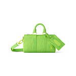 ルイ・ヴィトン“ストライプ柄”エンボスのメンズレザーバッグ、韓国現代美術の単色画から着想｜写真2