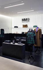 エムエム6 メゾン マルジェラ、変形デザインのカーディガンやロゴニット - 渋谷パルコで先行発売｜写真5