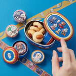 ぬいぐるみヒーローが主役！“ミニ缶＆マステ入り”ニット柄クッキー缶が伊勢丹新宿で｜写真2