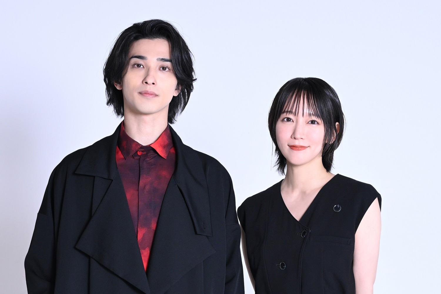横浜流星＆吉岡里帆にインタビュー、心がけるのは“自分を消す”演技？映画『正体』で初共演