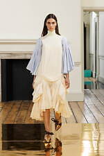 トーガ2025年春夏コレクション - 現代のビジネスウェアに“娯楽”を｜写真32