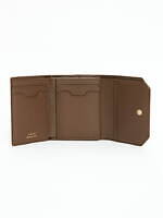 アミリの限定財布、シボ感レザーの二つ折りや“MA QUAD”ロゴ入り総柄ジップウォレット｜写真29