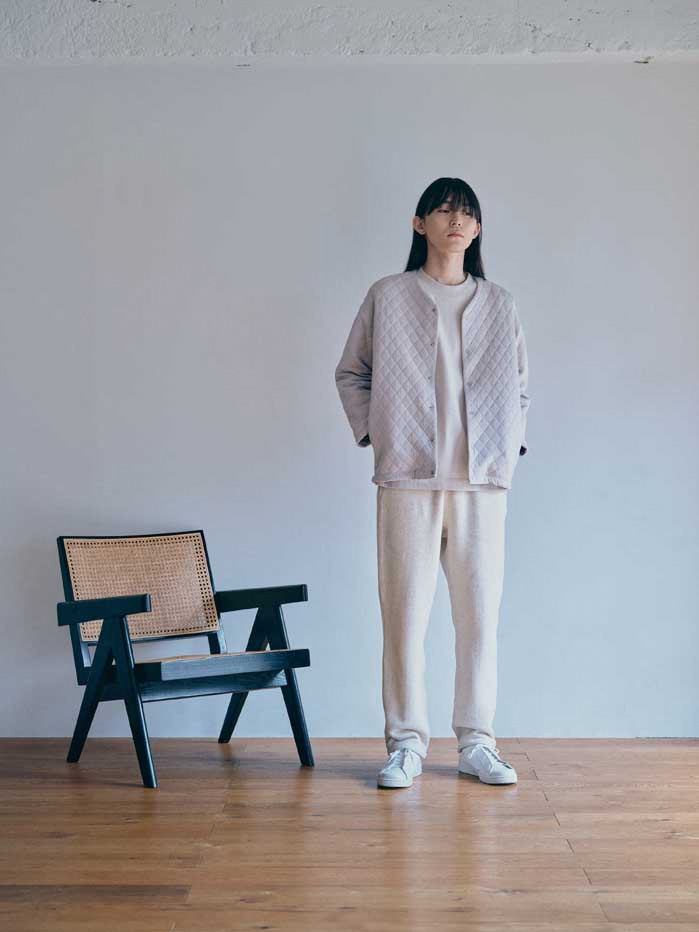 カーリー 2024-25年秋冬｜ ノーカラージャケット