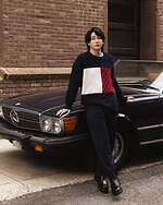 トミー ヒルフィガー“フラッグ柄”セーターや刺繍パーカーなど、Mrs. GREEN APPLEが着用｜写真2