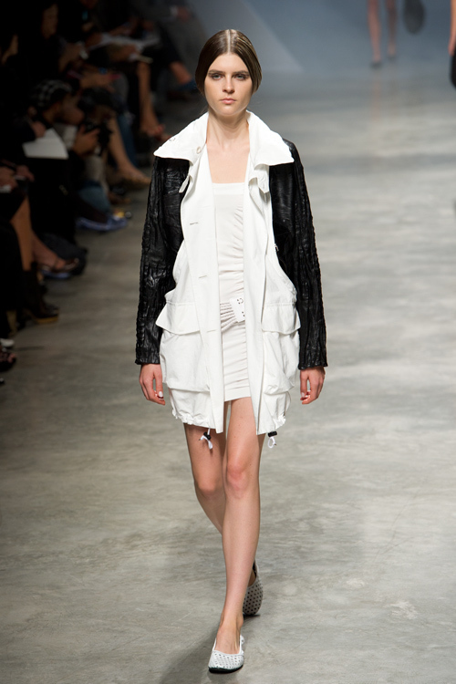 イッセイ ミヤケ 2011年春夏<span>コレクション</span> - 写真13