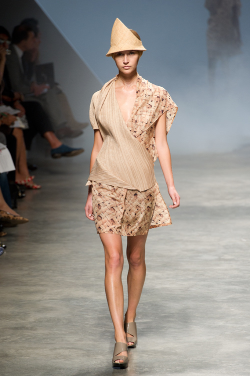 イッセイ ミヤケ 2011年春夏<span>コレクション</span> - 写真40