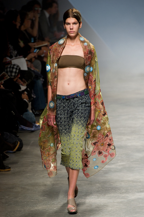 イッセイ ミヤケ 2011年春夏<span>コレクション</span> - 写真44