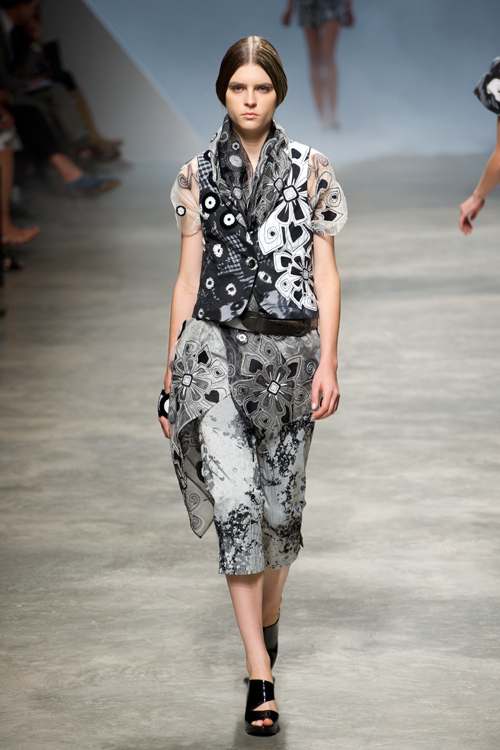 イッセイ ミヤケ 2011年春夏<span>コレクション</span> - 写真55