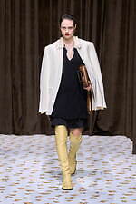 ジル サンダー 2025年春夏コレクション - 都市風景の中の親和性｜写真27