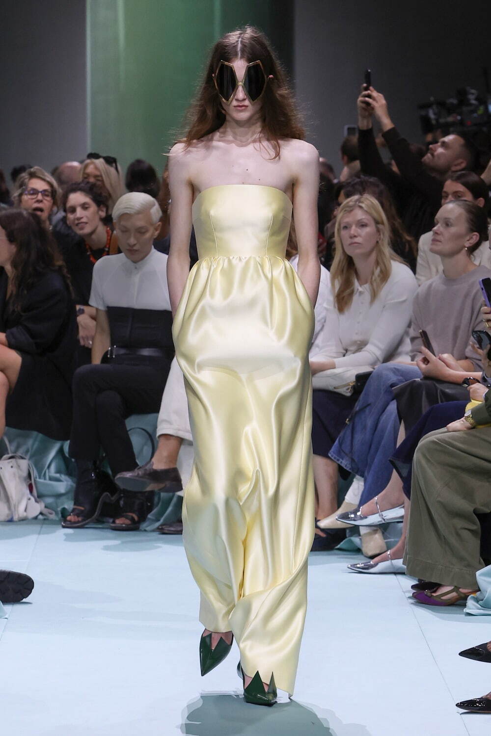 プラダ(PRADA) 2025年春夏ウィメンズコレクション プラダ(PRADA) 2025年春夏ウィメンズコレクション