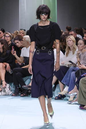 w300_prada_women_2025ss_049.jpg