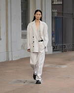 オニツカタイガー 2025年春夏コレクション - 都会のリズムとともに｜写真20