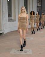 オニツカタイガー 2025年春夏コレクション - 都会のリズムとともに｜写真39