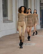 オニツカタイガー 2025年春夏コレクション - 都会のリズムとともに｜写真40