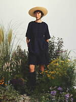 ミュベール 2025年春夏コレクション、映像作家デレク・ジャーマンと“荒野の小屋”に見るユートピア｜写真3