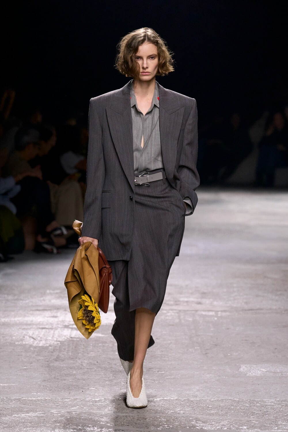 【Bottega Veneta】ボッテガヴェネタ 2025-2026aw ベスト ボッテガ・ヴェネタ(BOTTEGA VENETA) 2025年夏ウィメンズ&メンズ