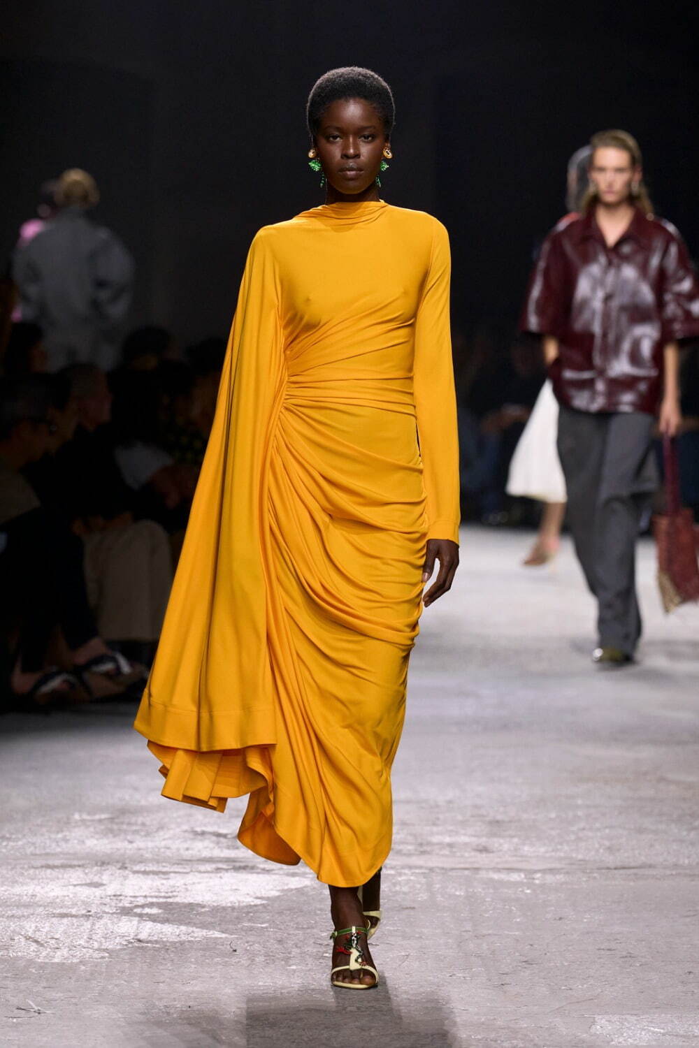ボッテガ・ヴェネタ(BOTTEGA VENETA) 2025年夏ウィメンズ&メンズコレクション  - 写真56