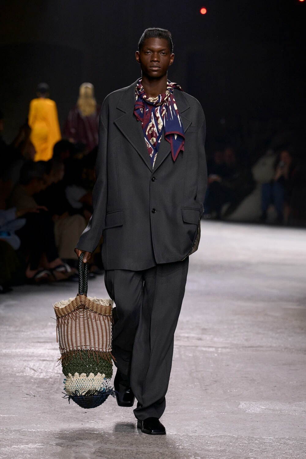 ボッテガ・ヴェネタ(BOTTEGA VENETA) 2025年夏ウィメンズ&メンズコレクション  - 写真62