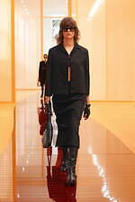 グッチ 2025年春夏ウィメンズコレクション - カジュアルとドレスアップを交差させて｜写真14