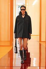 グッチ 2025年春夏ウィメンズコレクション - カジュアルとドレスアップを交差させて｜写真15