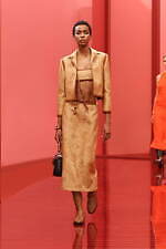 グッチ 2025年春夏ウィメンズコレクション - カジュアルとドレスアップを交差させて｜写真46