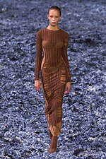 ディーゼル 2025年春夏コレクション - 様々な表情に進化するデニム、“高み”の追求と実践｜写真47