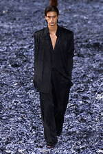 ディーゼル 2025年春夏コレクション - 様々な表情に進化するデニム、“高み”の追求と実践｜写真59