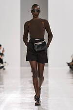 マックスマーラ 2025年春夏コレクション - 4世紀の数学者にインスパイア｜写真26