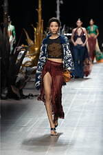 エトロ 2025年春夏ウィメンズコレクション - 創造の旅｜写真21