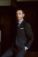 アクアスキュータム“英国素材”メンズウェア、ヘリンボーン柄スーツやリラックス感ハリントンジャケット｜写真35