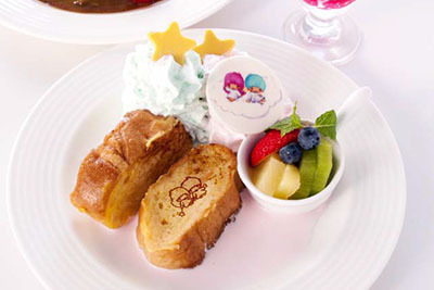 「キキ＆ララ×ケアベアカフェ」