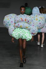 アンリアレイジ 2025年春夏コレクション - 生み出し纏う風｜写真38