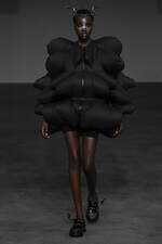 アンリアレイジ 2025年春夏コレクション - 生み出し纏う風｜写真70